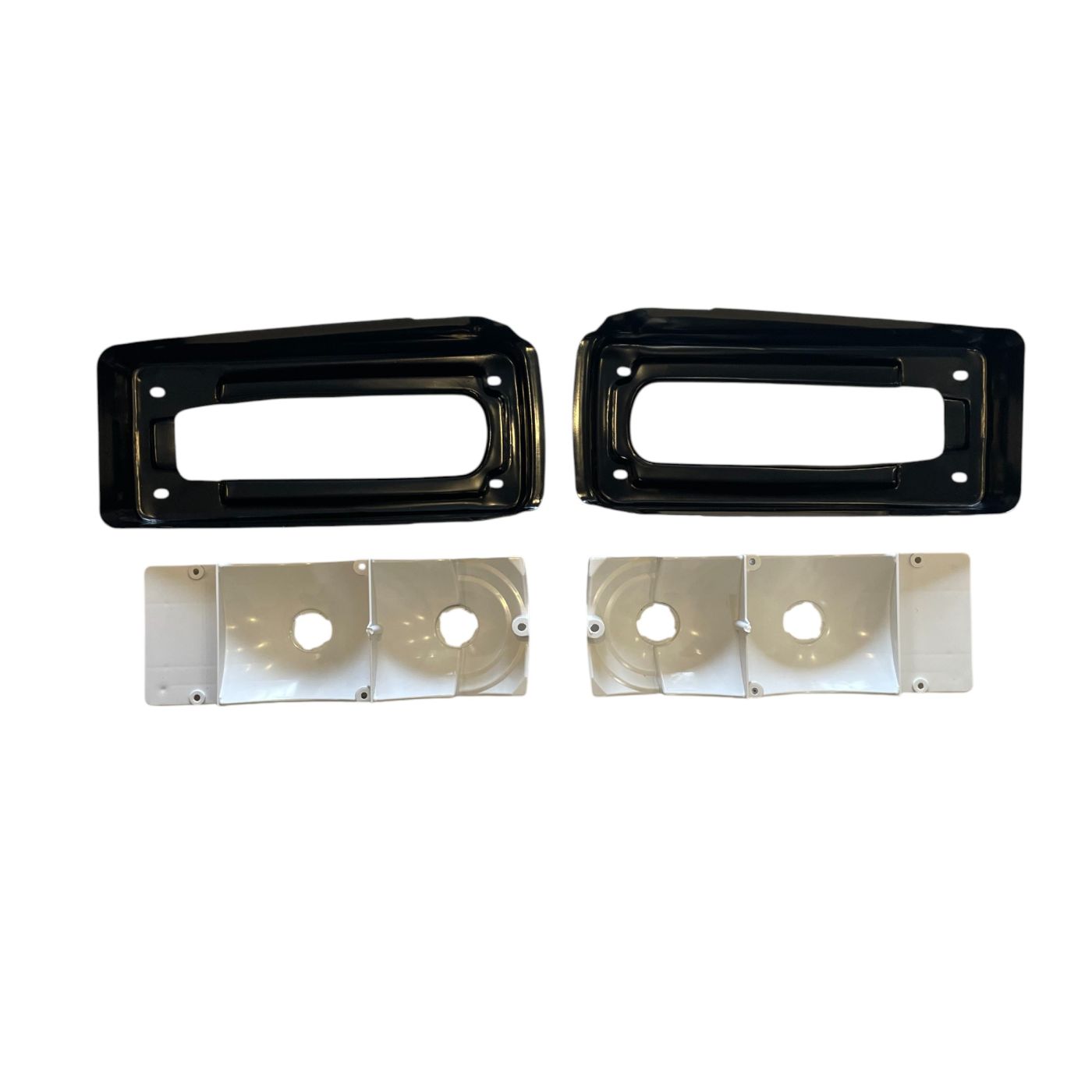 Taillight Rust Section Bucket with Loom Harness Globe Insert Kit for HOLDEN TORANA LH LX SLR/500G Taillight Rust Section Bucket with Loom Harness Globe Insert Kit for HOLDEN TORANA LH LX SLR/500G