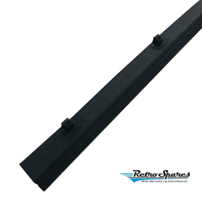 Left Rear Outer OR Right Rear Inner Door Belt for HOLDEN LH LX UC TORANA SEDAN Left Rear Outer OR Right Rear Inner Door Belt for HOLDEN LH LX UC TORANA SEDAN