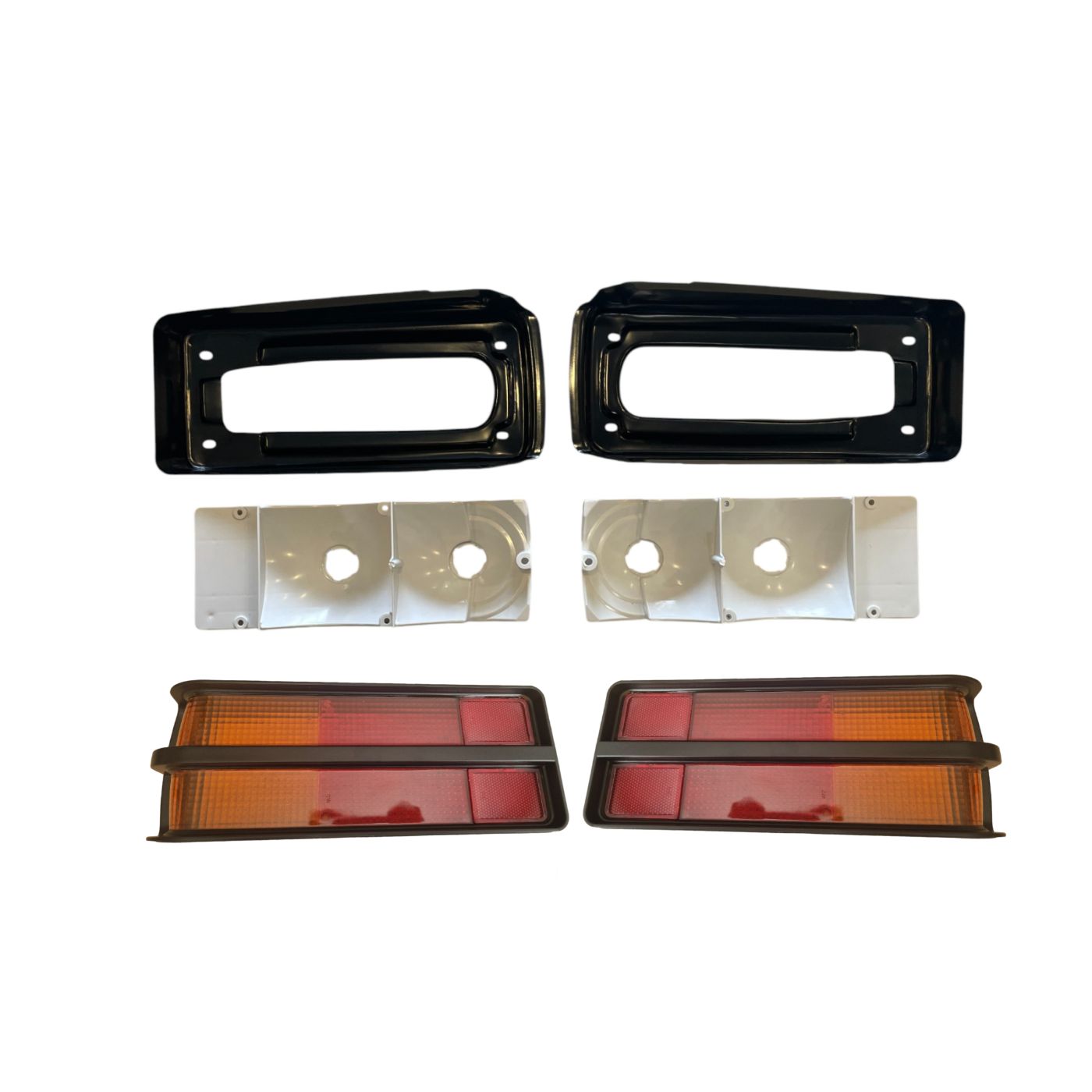 Taillight Lens, Bucket and Loom Harness Globe Surround Kit Black for HOLDEN TORANA LH LX SL Taillight Lens, Bucket and Loom Harness Globe Surround Kit Black for HOLDEN TORANA LH LX SL