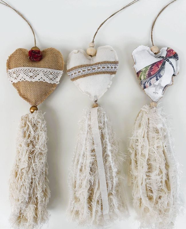 COLGANTES RUSTICOS CON BORLA - HECHO A MANO