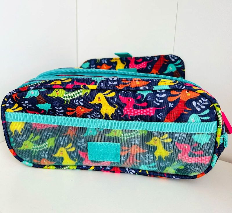 ESTUCHE LAPICES TRIPLE - SUPER ESPACIOSO!