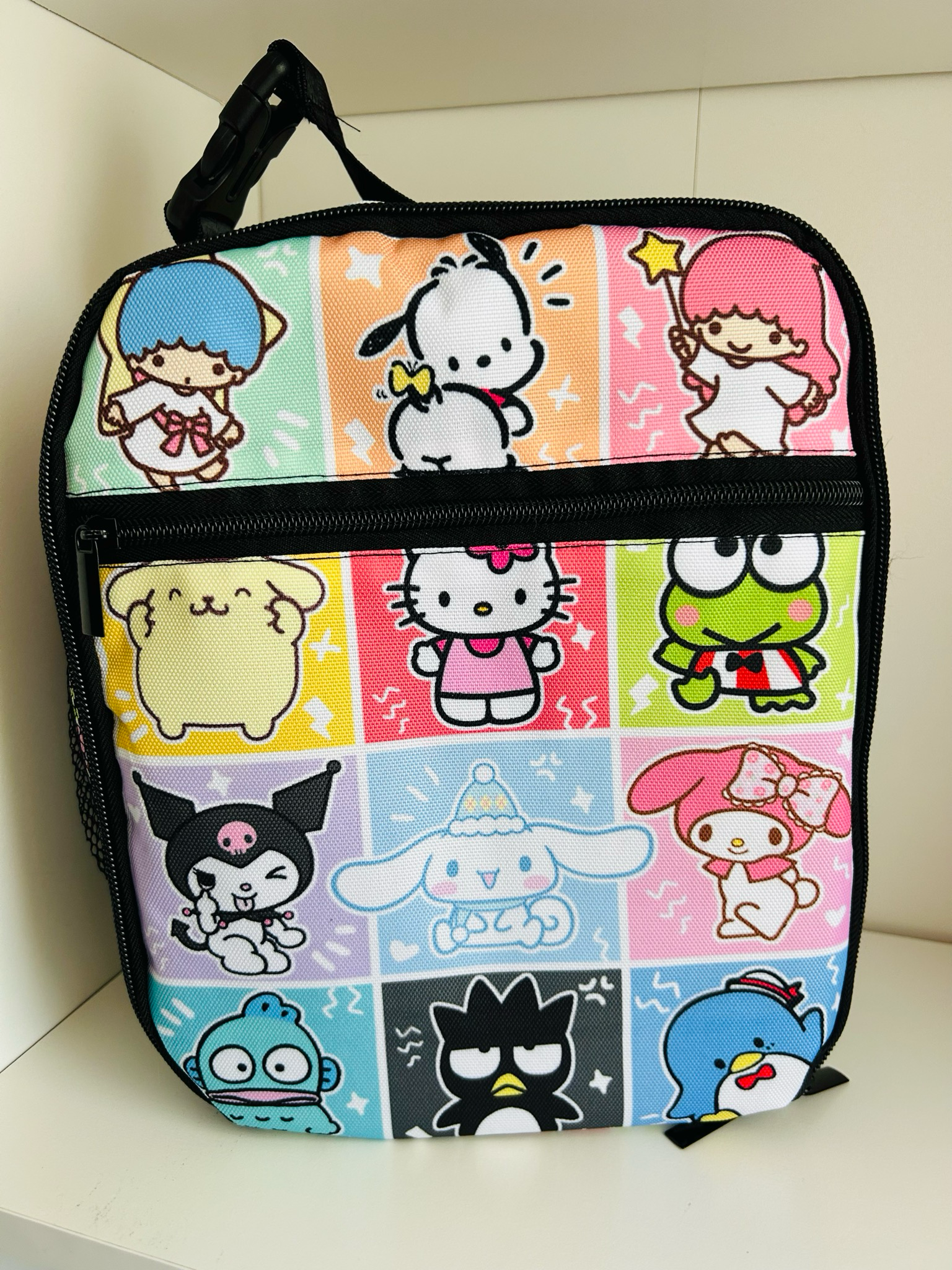 Fiambrera térmica Sanrio - Multicolor con bolsillos