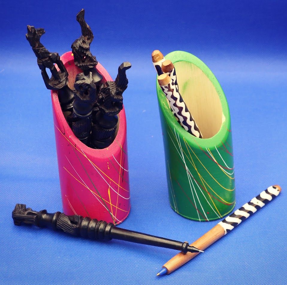 Pen Holder