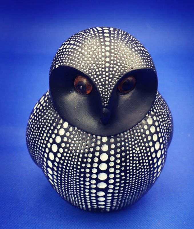 Debossed Dotted Owl