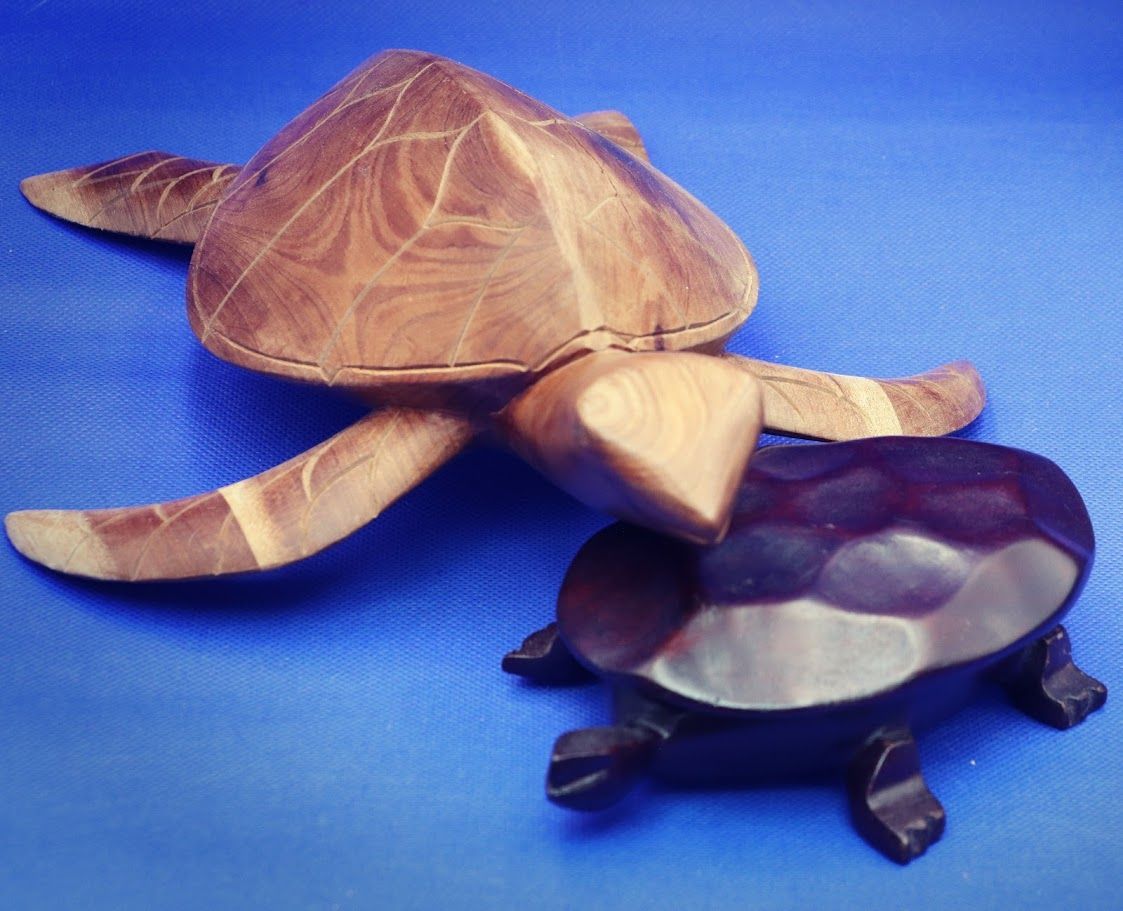 Sea turtle hand carved hard wood