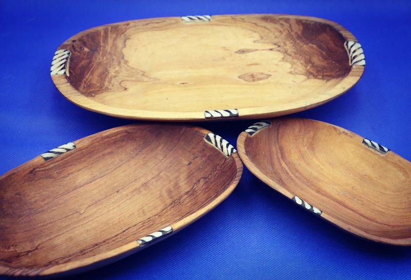 Oval wooden bowl "Zebra pattern"