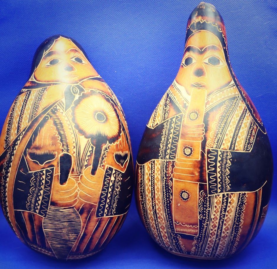 Vintage Peruvian Man Flute Player - Carved and Painted Gourd
