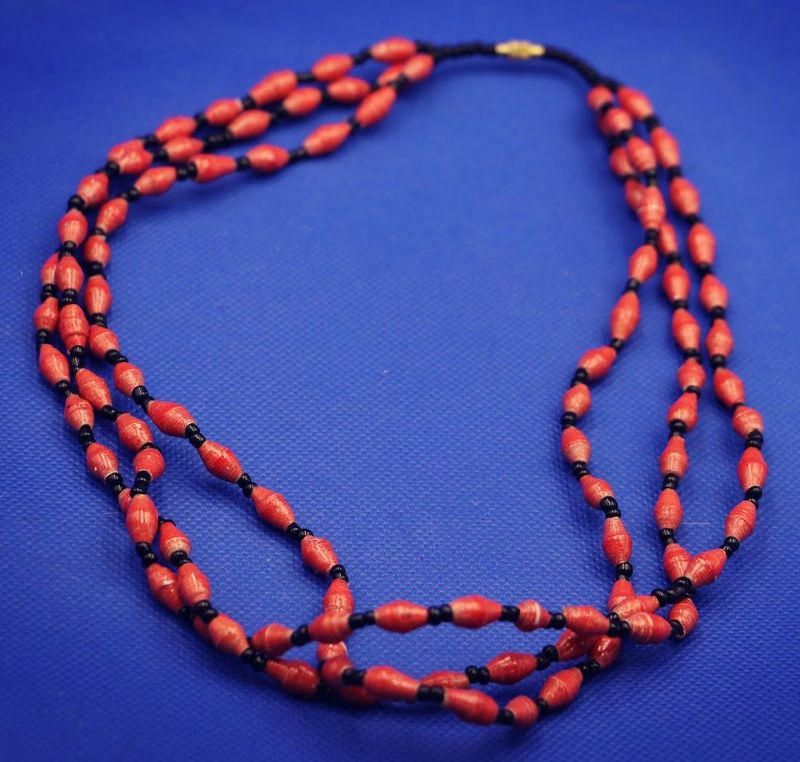 Serengeti Red Necklace