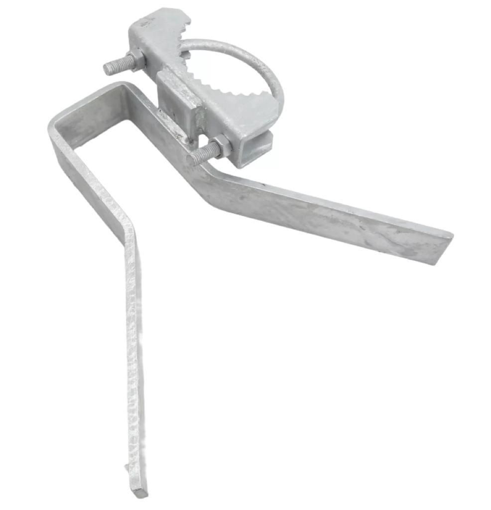 Cantilever latch