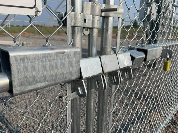 Multi-lock gate accessory