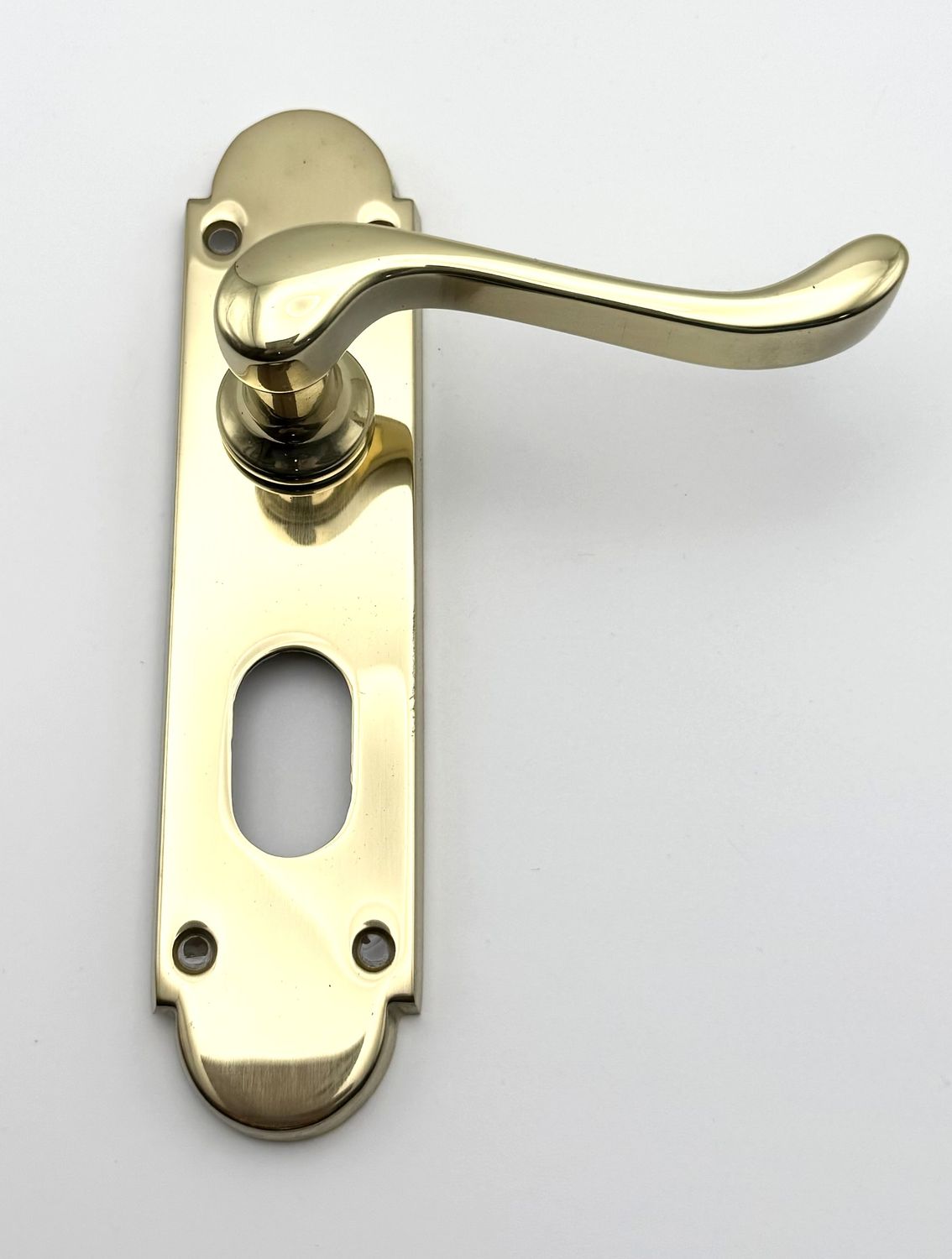 S630 Savoy Lever Lock Union Polished Brass (CLEARANCE)