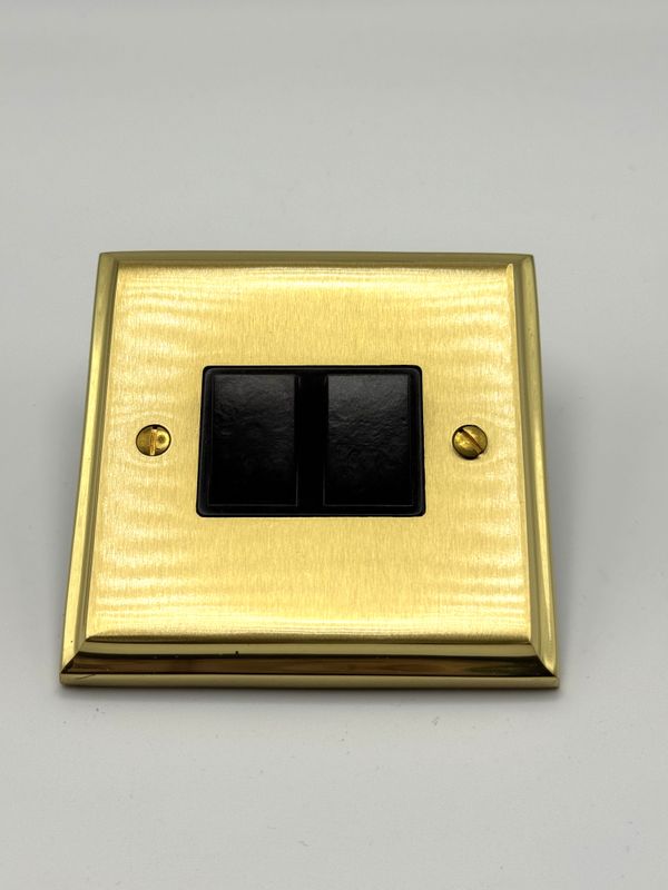 Heritage Brass  2 Gang 2 Way Switch Brass/Brown (CLEARANCE)