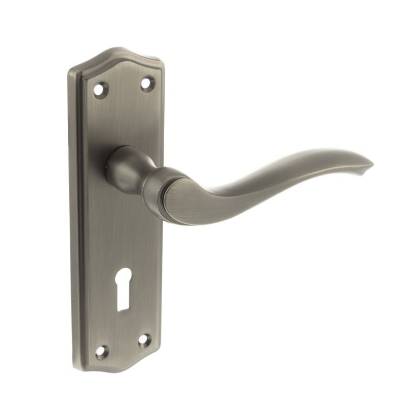 Old English Warwick on Backplate Lever Lock - Atlantic Architectural Hardware OE178KMBN - ONLINE EXCLUSIVE PRICE