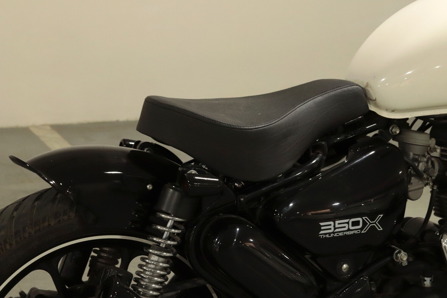 Bobber Solo Seat For Thunderbird