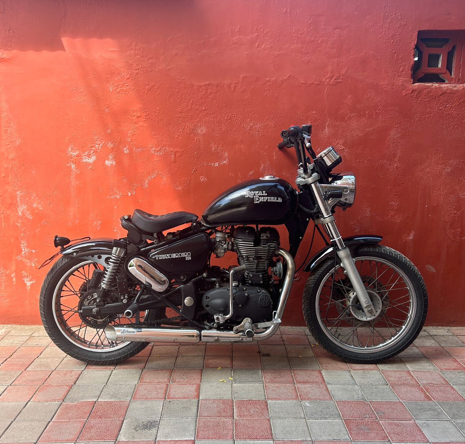 Bobber Bolt On Kit for Royal Enfield Thunderbird