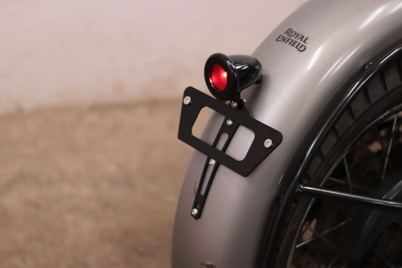 Taillight - Center Mounted with No. Plate holder