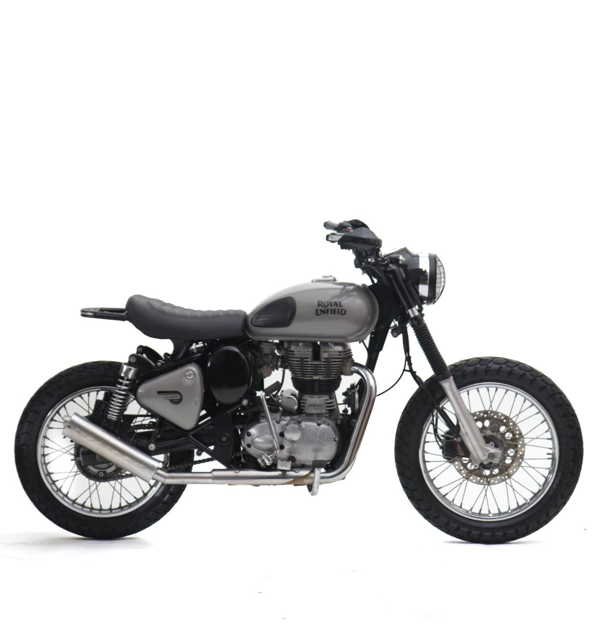 Scrambler Kit - Tourer (Version 1), Select Seat Option (Mandatory Part): Solo Seat (SS)