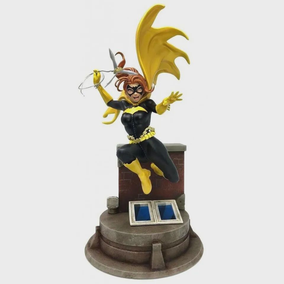 DC Comics - Batgirl [Gamestop Exclusive] - Chronicle Collectibles Figure