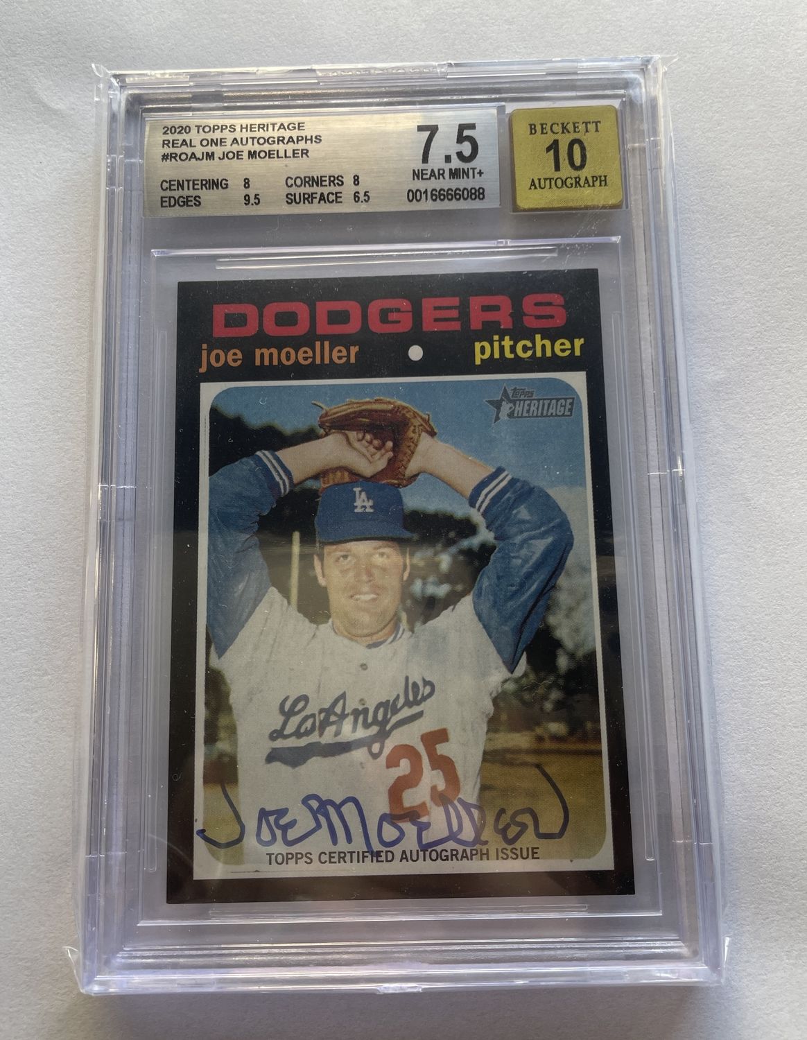 BGS - 2020 Topps Heritage Real One Autographs #ROAJM Joe Moeller