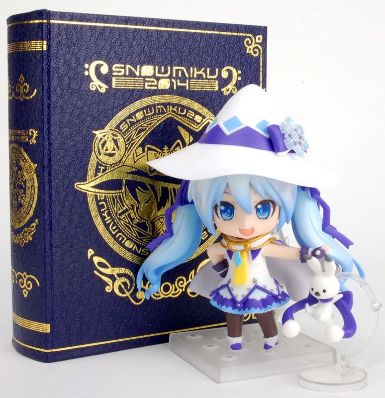 #380 Hatsune Miku - 2014 Snow, Magical Snow Ver.
