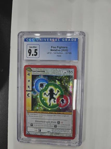 CGC 9.5 - Foo Fighters MetaZoo (2022) UFO 1st Edition 16/165 Holo [4120259231