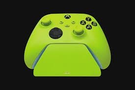 Razer Xbox Series X/S/One Wireless Controller Quick Charging Stand Neon Yellow Lunar Shift