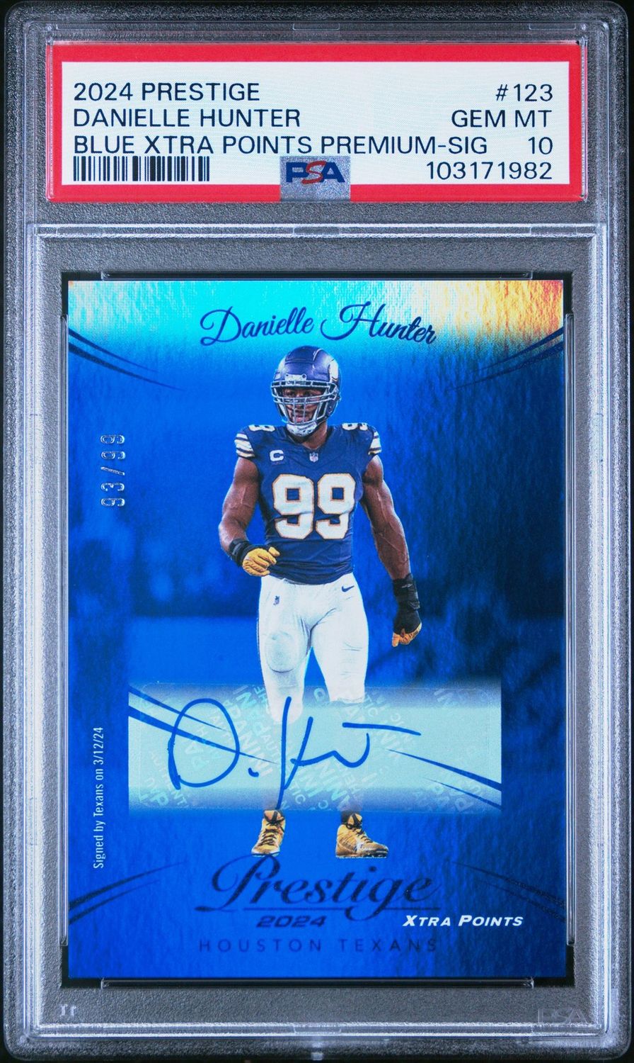 PSA - 10 2024 Prestige Danielle Hunter Blue Xtra Points Premium Signature #123 (103171982)