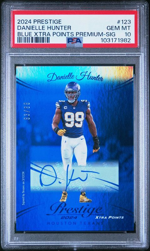 PSA - 10 2024 Prestige Danielle Hunter Blue Xtra Points Premium Signature #123 (103171982)