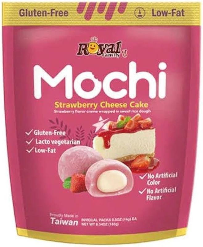 Mochi Royal Family Strawberry Cheese Cake
