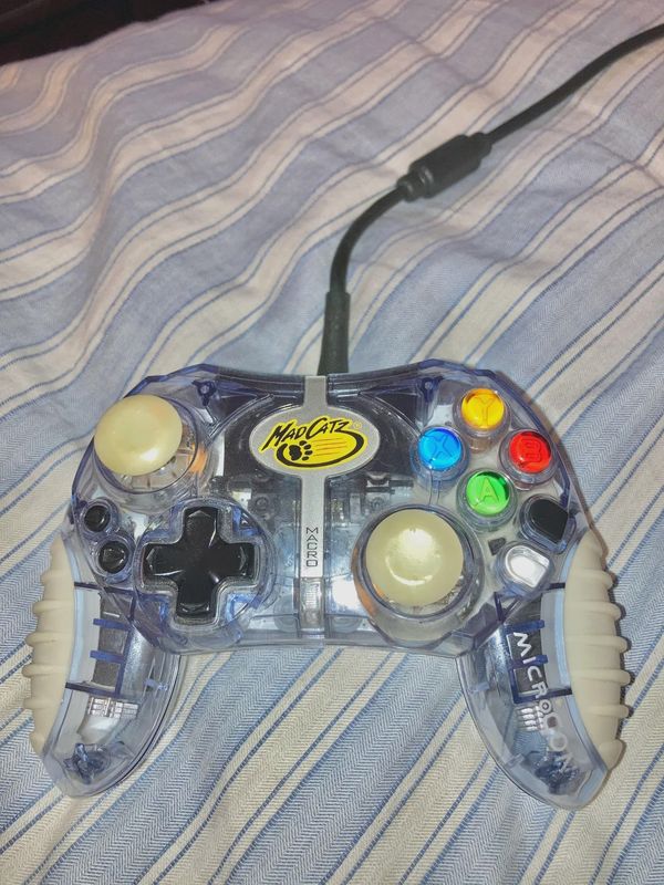 Mad Catz  Translucent Blue (Wired) - Xbox 360 Controller