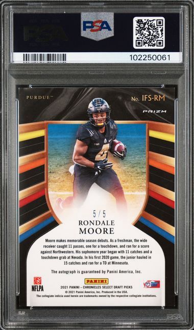 PSA 8 -  2021 PANINI CHRONICLES DRAFT PICKS IN FLIGHT SIGNATURES #RM RONDALE MOORE IN FLIGHT SIG-GOLD (102250061)