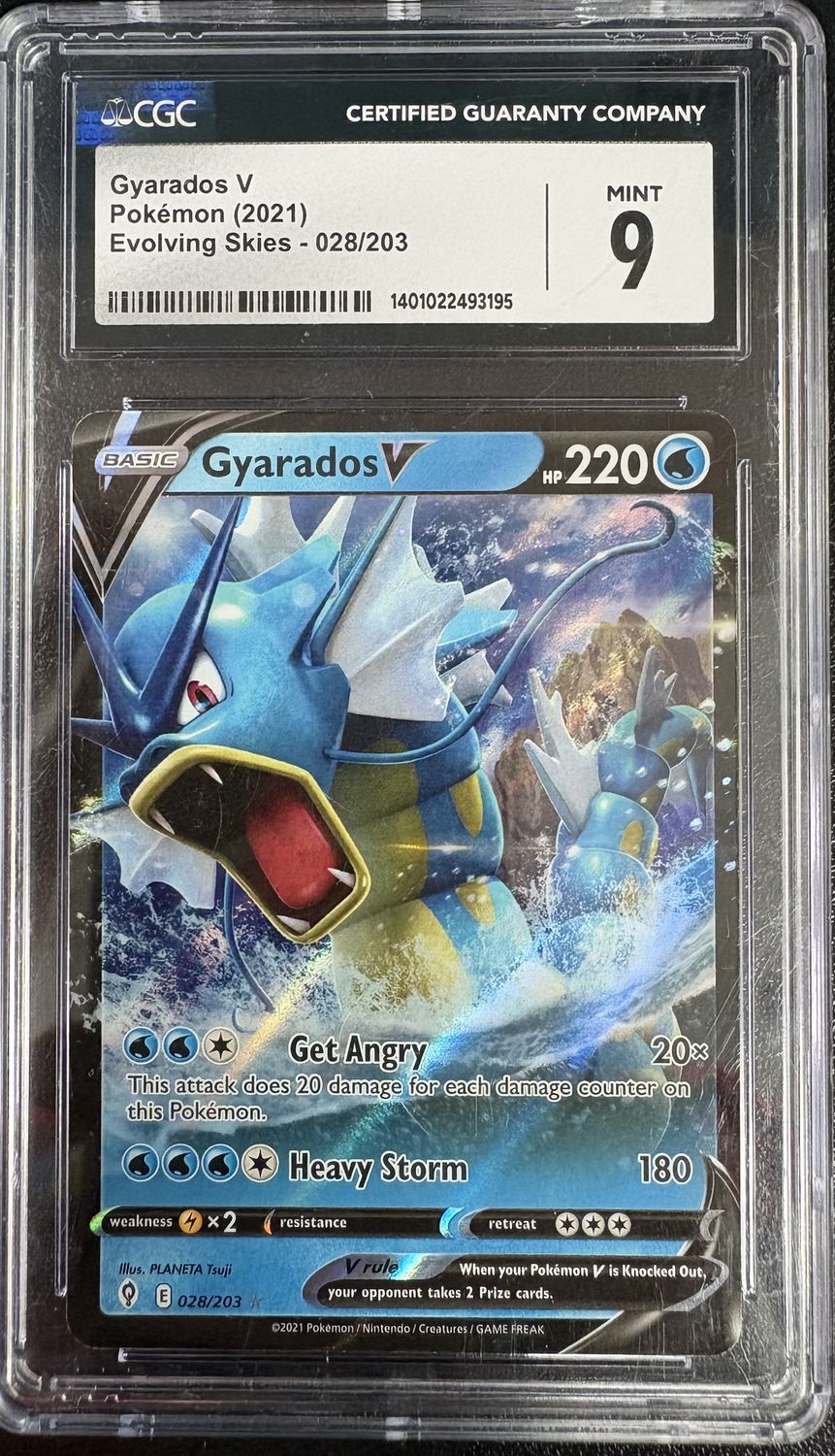 CGC 9 - Gyarados V 2021 Evolving Skies - 028/203 [1401022493195]
