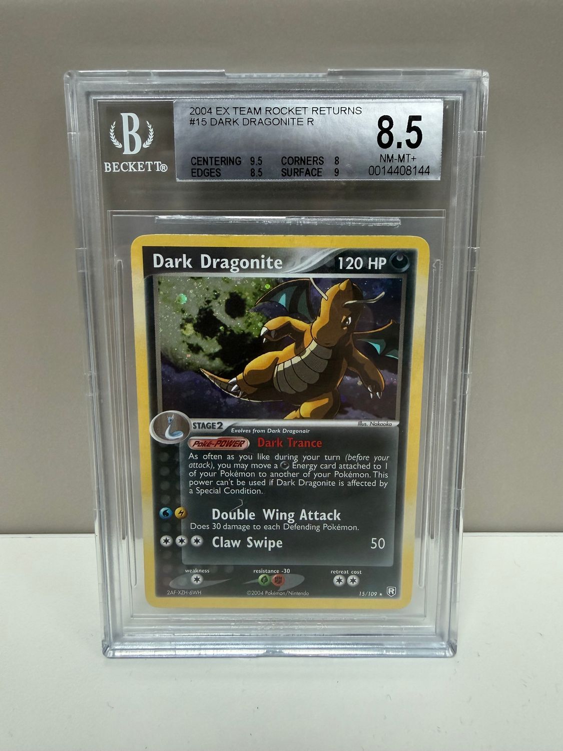 BGS 8.5 - 2004 EX Team Rocket Returns #15 Dark Dragonite R [0014408144]