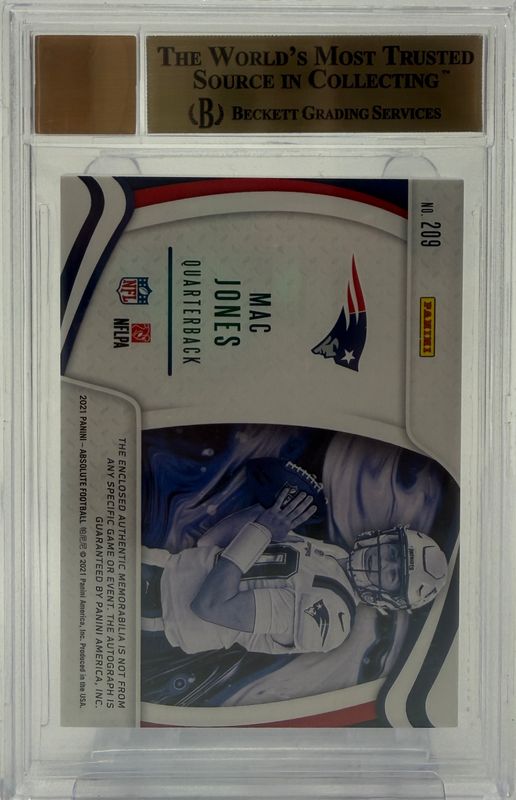BGS 9.5 - Football Mac Jones #209 Rookie Premiere Material Autos 3/5 Absolute 2021 [0014313319]