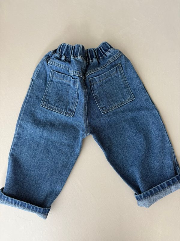 One Tuck Wide Denim Pants