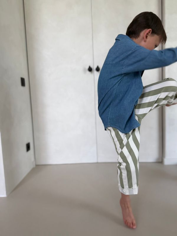 Finger Pants