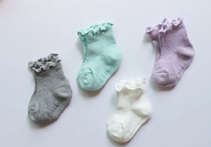 Heart Mesh Socks