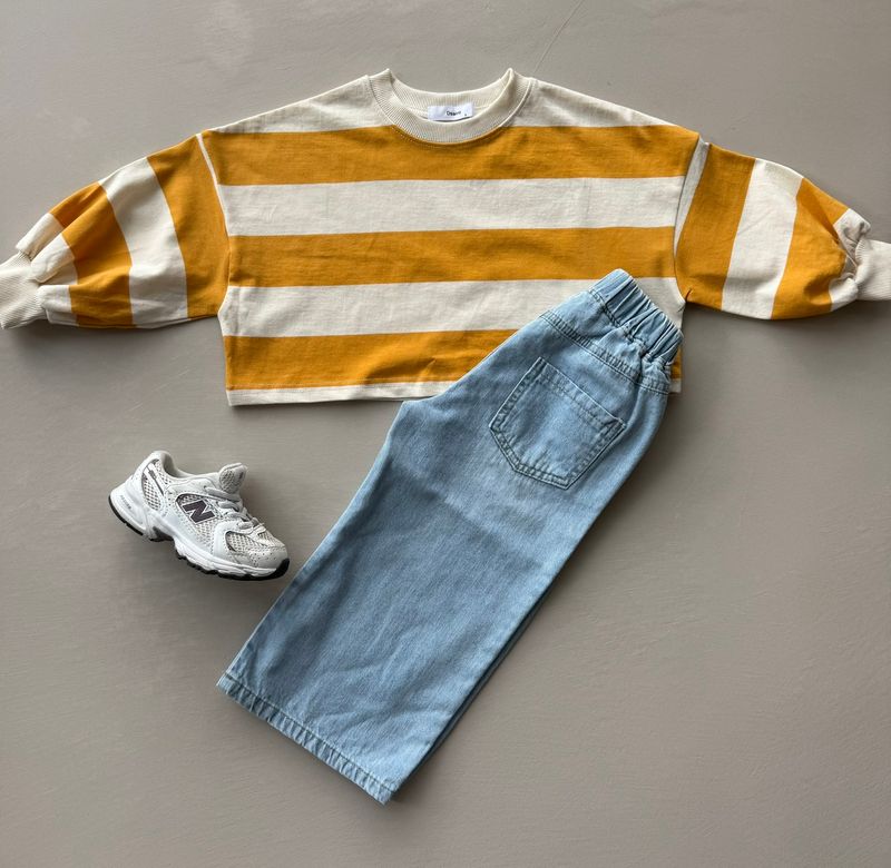Crop Sweatshirt