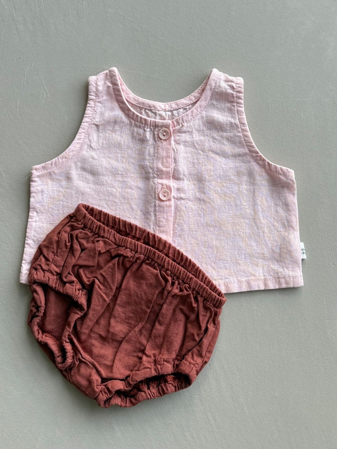 Bebe Button Linen Sleeveless