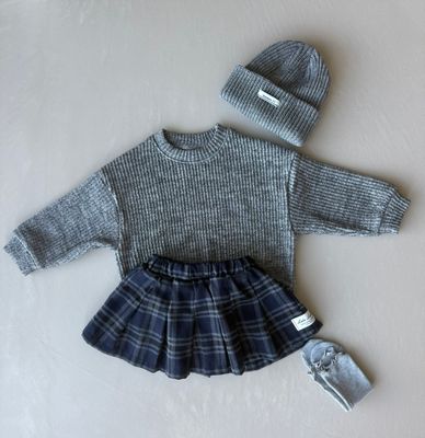 Knit Sweatshirt