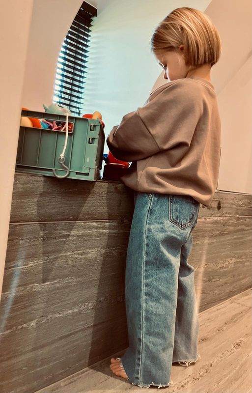 Normal Stitch sweatshirt