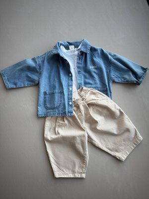 Pocket denim shirt