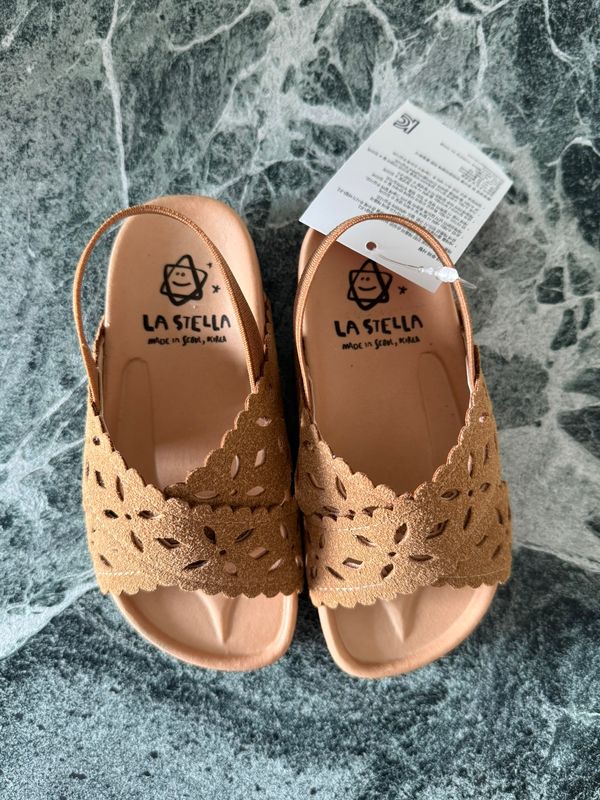 Sage Sandals