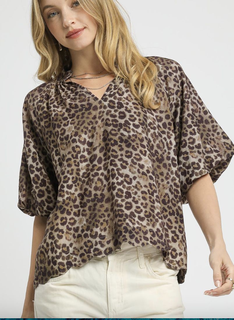 Bubble Sleeved Animal Print Blousex