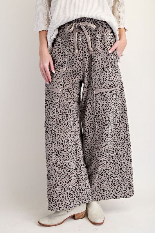 PLUS ANIMAL PRINT MINERAL WASHED TERRY KNIT LOUNGE PANTS