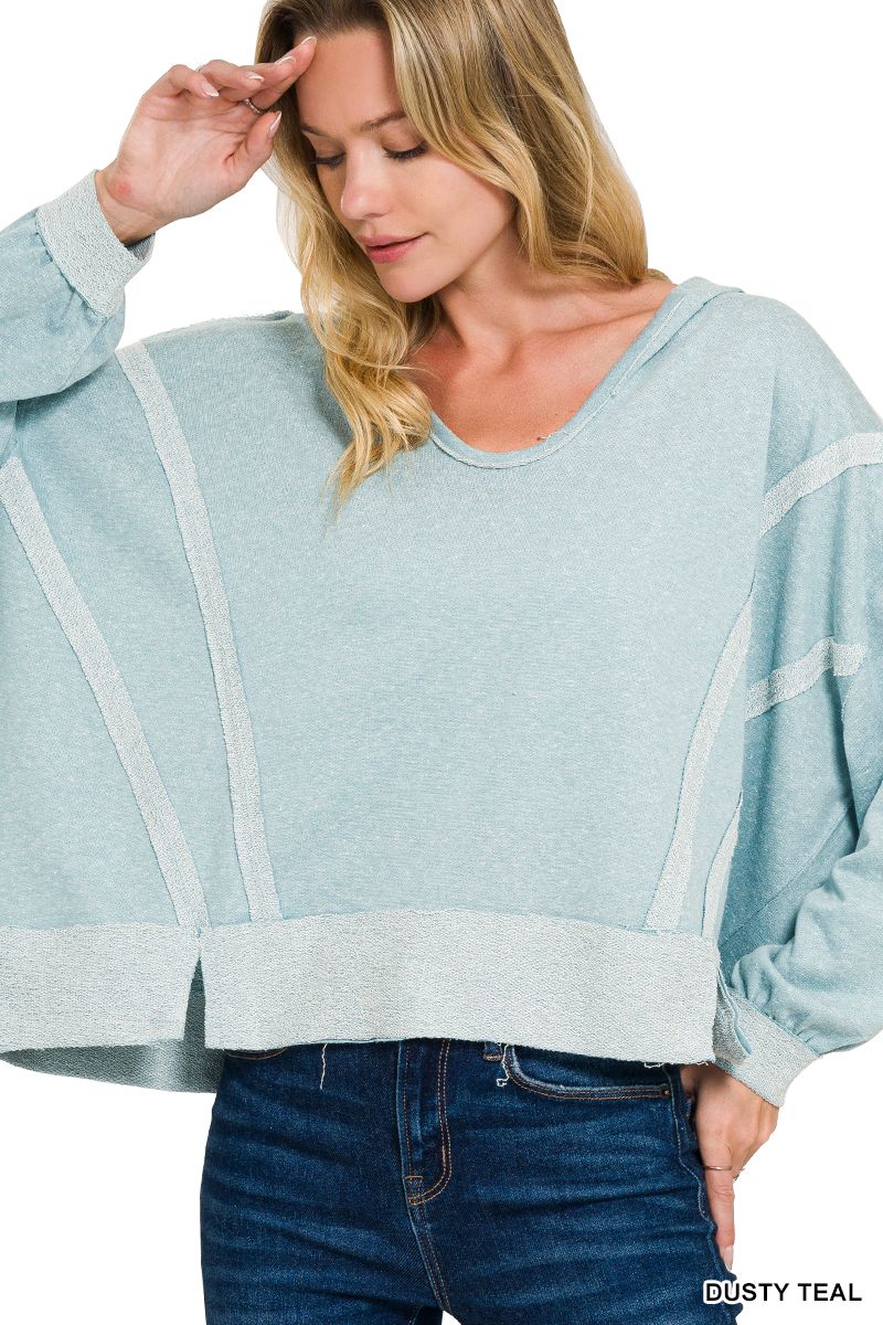 CONTRAST TRIM TOP-STITCHING SLIT RAW HEM HOODIE