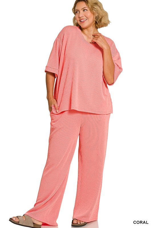 PLUS RAISED RIB SHORT SLEEVE TEE &amp; PANTS SET