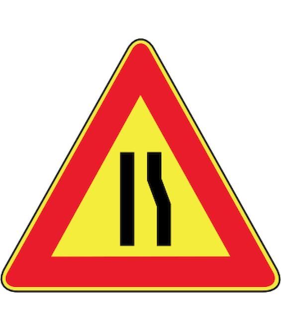 TRIANGOLO "STRETTOIA ASIMMETRICA A DESTRA" 90 L. R. C1