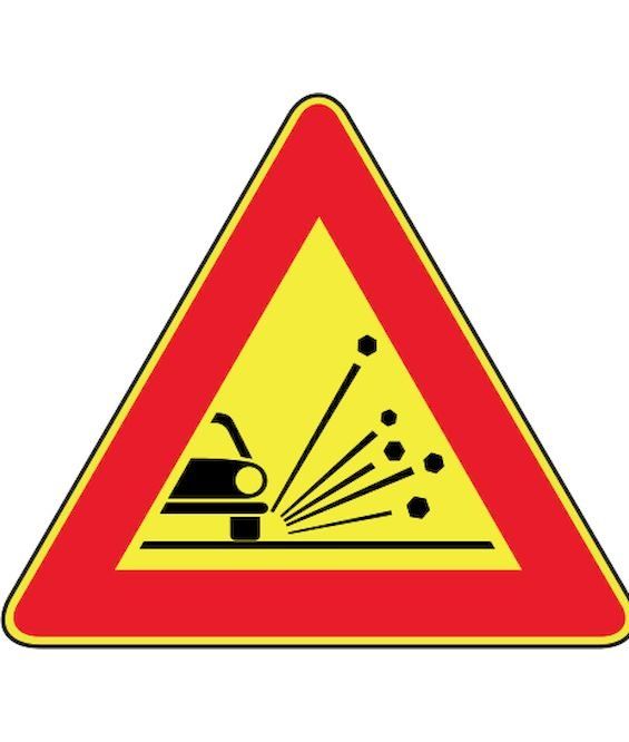 TRIANGOLO "MATERIALE INSTABILE SU STRADA" 90 L. R. C1