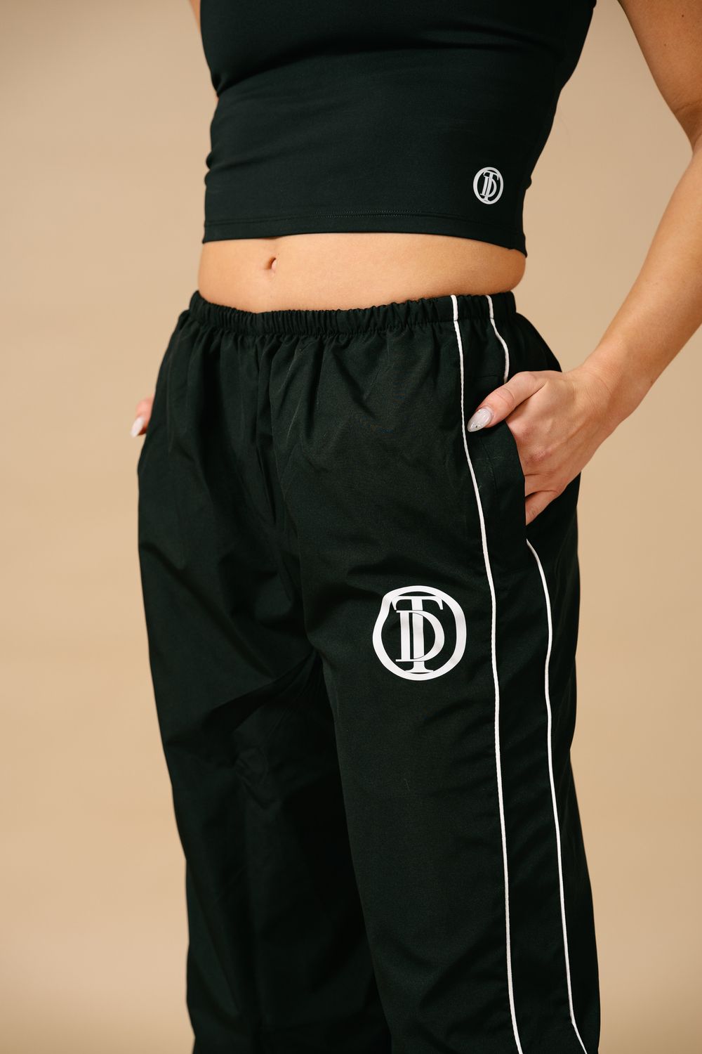 Women&#39;s Parachute Pants